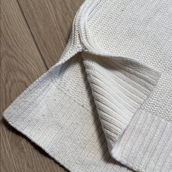Abercrombie & Fitch Sweater Vest White Soft Oversized Rib Knit Size L Preppy - Picture 6 of 7